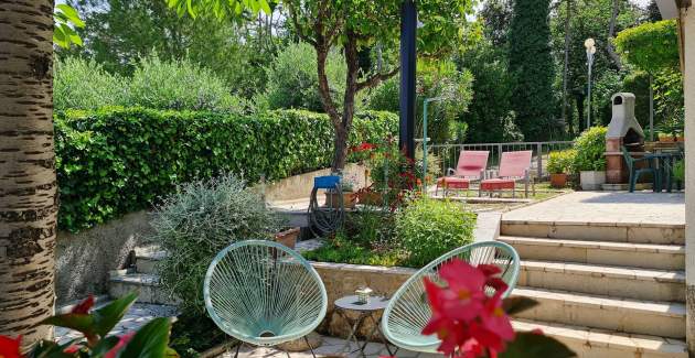 Apartment Beakovic – 40 m from the Sea