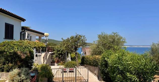 Apartment Beakovic – 40 m from the Sea