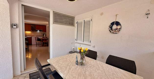 Apartment Beakovic – 40 m from the Sea