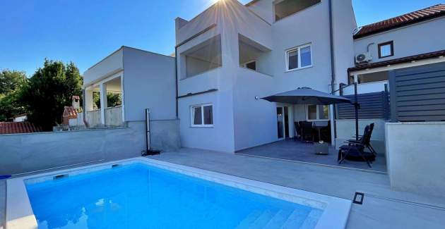 Appartamento di lusso Bonum 3 – piscina privata