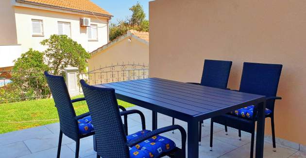 Appartamento Branka 1 – Vista mare, 160 m dal mare