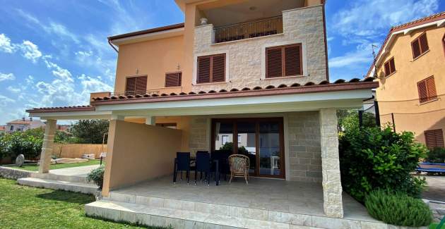 Appartamento Branka 1 – Vista mare, 160 m dal mare