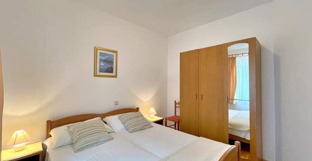 Appartamento Tiha Lili 4 – 10 m dalla spiaggia, vista mare