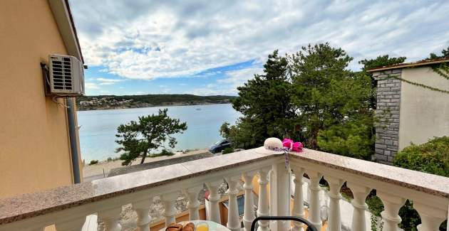 Appartamento Tiha Lili 4 – 10 m dalla spiaggia, vista mare