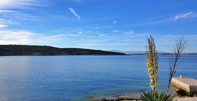 Appartamento Tiha Lili 1 – 10 m dalla spiaggia, vista mare
