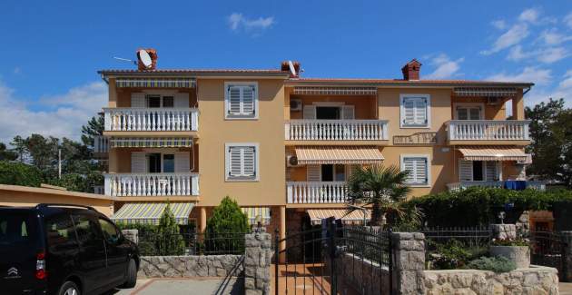 Appartamento Tiha Lili 1 – 10 m dalla spiaggia, vista mare