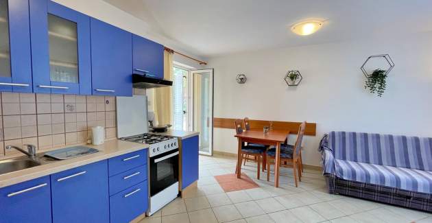 Appartamento Tiha Lili 2 – 10 m dalla spiaggia, vista mare