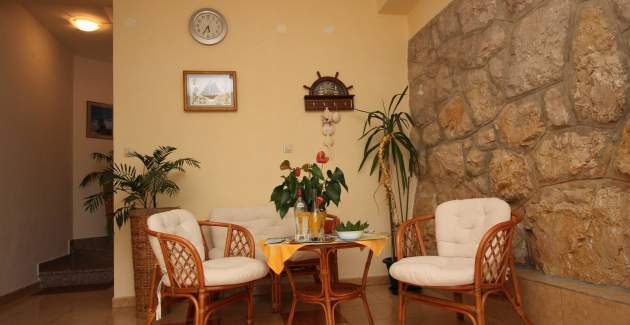 Appartamento Tiha Lili 2 – 10 m dalla spiaggia, vista mare