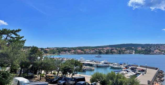 Appartamento Tiha Lili 3 – 10 m dalla spiaggia, vista mare