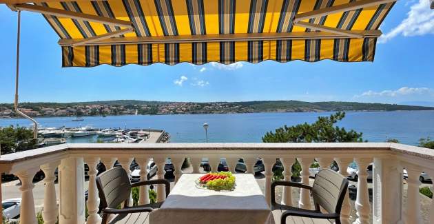 Appartamento Tiha Lili 3 – 10 m dalla spiaggia, vista mare