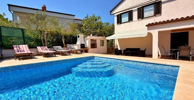 Apartment Zeljko A4 with Pool &Terrace