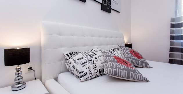 Appartamento Zeljko A4 con piscina e terrazza