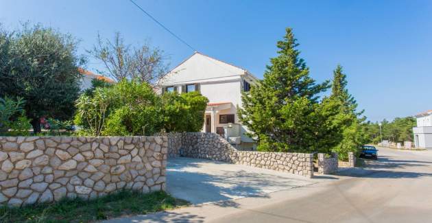 Appartamento Zeljko A2 con piscina