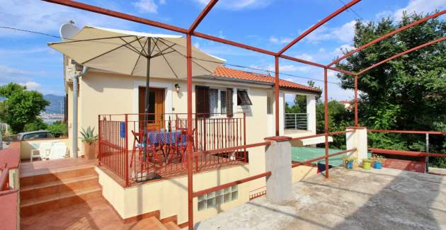 Appartamento Bujas – 160 m dal mare e spiaggia