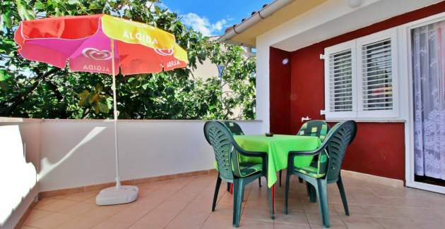 Appartamento Dragica A2 – Vista mare e balcone