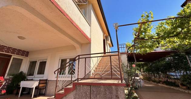 Apartment Dragica A4 – Meerblick und Balkon
