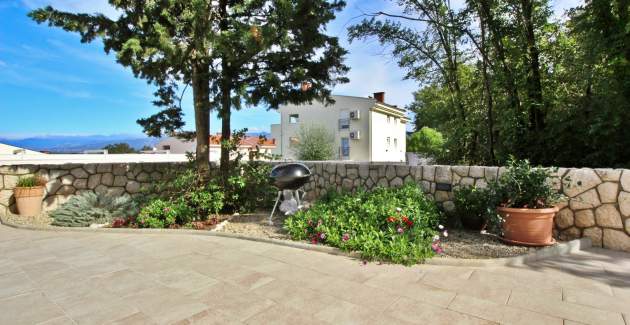 Apartment Ivanka A4 – 180 m from the Sea