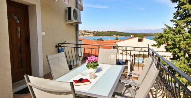 Apartment Ivanka A6 – Balcony and Sea View