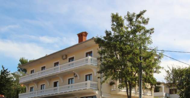 Apartment Ivanka A6 – Balcony and Sea View