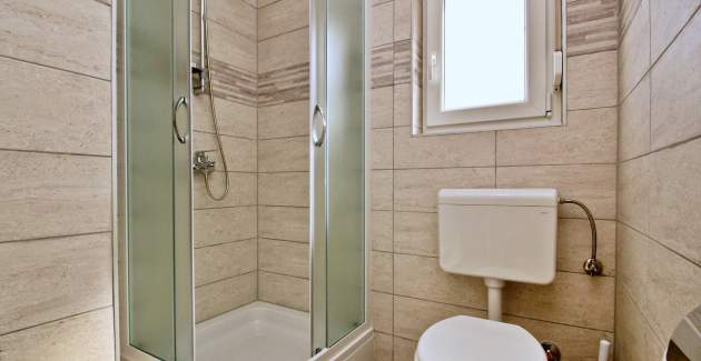 Apartment Ivo 2 – Sea View, Near Beach