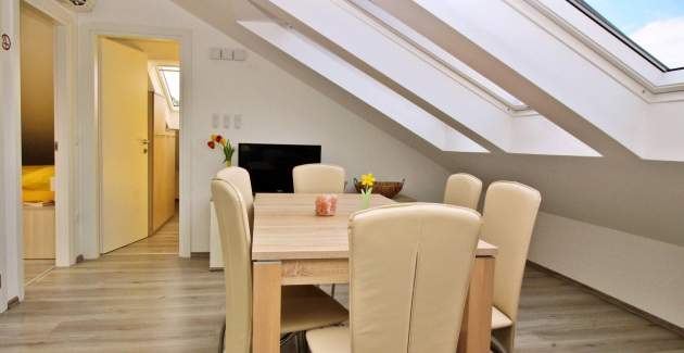 Apartment Ivo 3 – Attic, Near the Beach