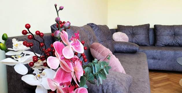 Apartment Jakominic – 400 m from the Sea