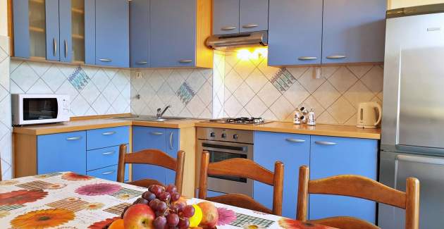 Apartment Jakominic – 400 m from the Sea