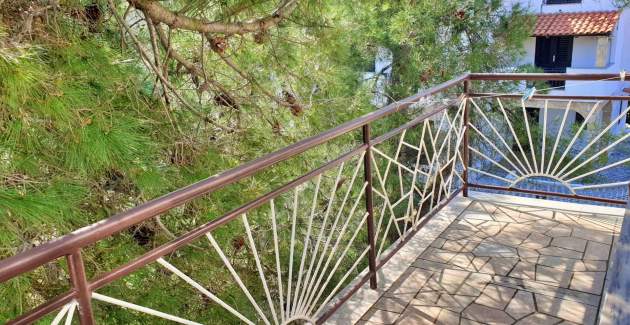 Apartment Jakominic – 400 m from the Sea