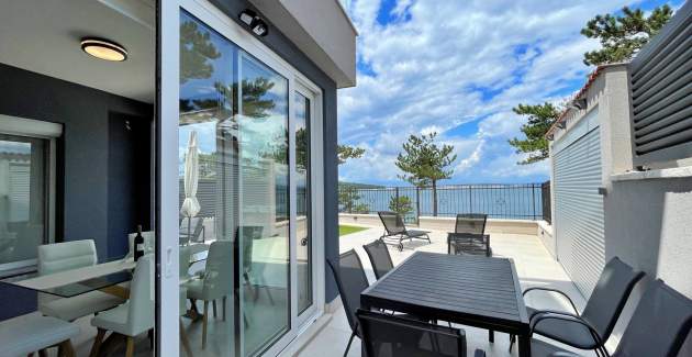 Apartment SeaLuxe – Hot Tub and Sea View