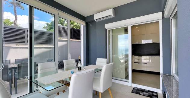 Apartment SeaLuxe – Hot Tub and Sea View