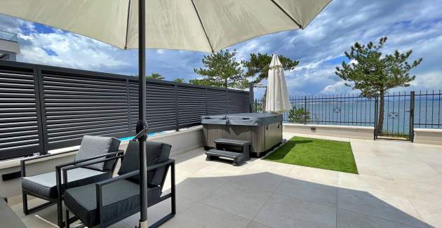 Apartment SeaLuxe – Hot Tub and Sea View