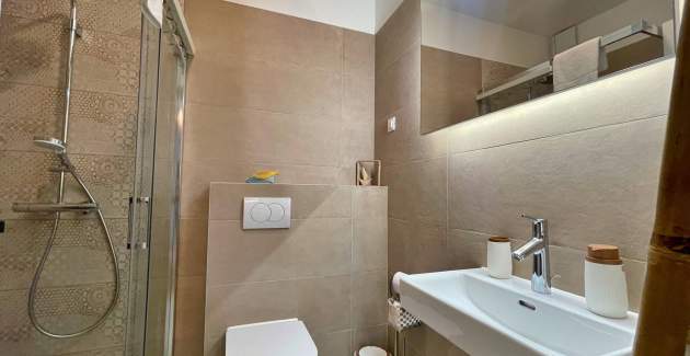 Apartment SeaLuxe – Hot Tub and Sea View