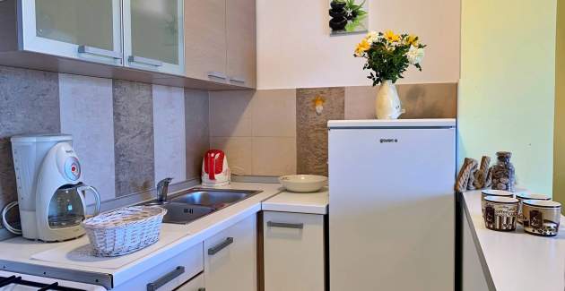 Apartman Koraljka 1 – pogled more