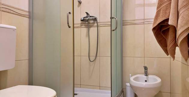 Apartman Koraljka 2 – pogled more