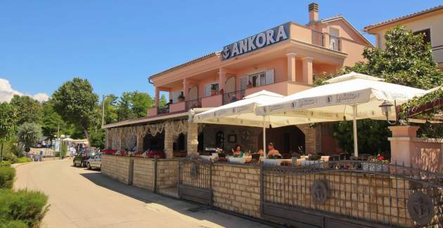 Apartman Koraljka 2 – pogled more