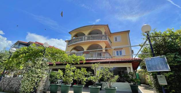 Apartment Neptun 1 – Sea View, 20 m from Sea