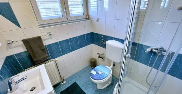 Apartment Neptun 2 – Sea View, 20 m from Sea