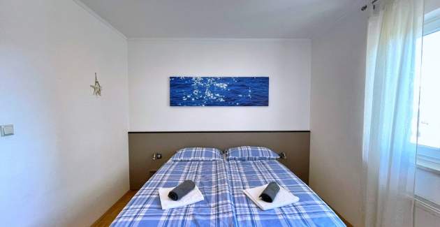 Apartment Neptun 2 – Sea View, 20 m from Sea