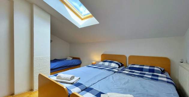 Apartment Neptun 4 – Attic, 20 m from Sea