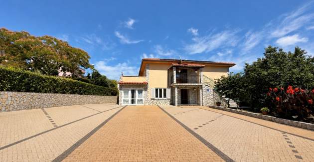 Apartment Nevenka 1 – Sea View, 70 m from Sea