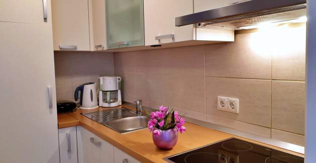 Apartman Nevenka 2 – 70 m od mora