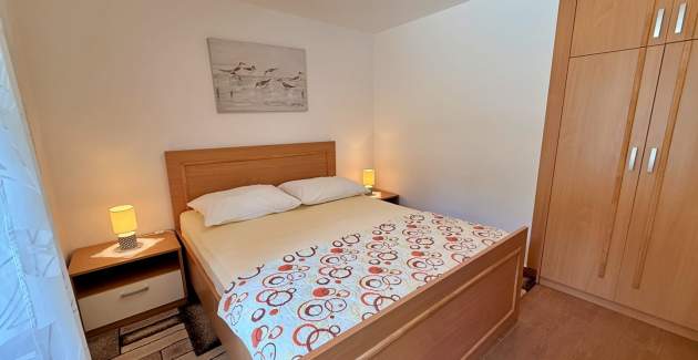 Apartment Nevenka 2 – 70 m from the Sea
