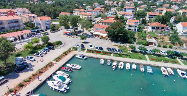 Apartman Nevenka 2 – 70 m od mora