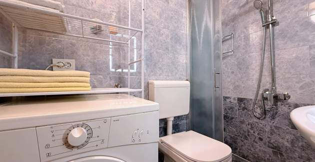 Apartment Nevenka 3 – Sea View, 70 m from Sea