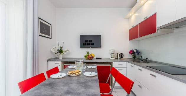 Apartment Presker – Sea View and Balcony