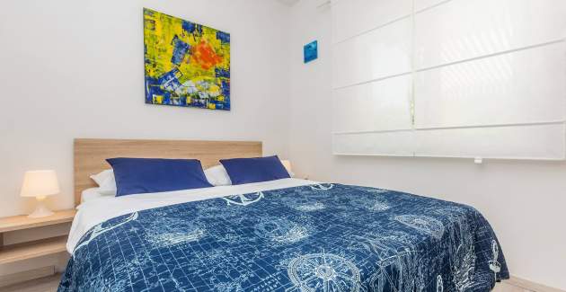 Apartment Presker – Sea View and Balcony