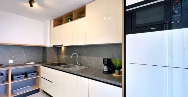 Apartment Punta Silo A10 – Pool und Meerblick