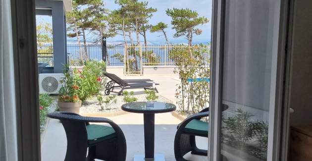 Studio-Apartment Punta Silo A3 – Pool und Meerblick