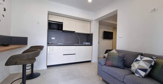 Studio-Apartment Punta Silo A3 – Pool und Meerblick