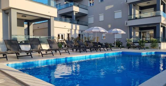 Studio-Apartment Punta Silo A3 – Pool und Meerblick